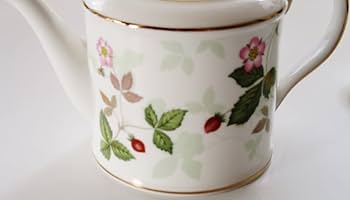 ウェッジウッド　ワイルドストロベリー パステル　ティーポット　デルフィ 2457 ウェッジウッド ワイルドストロベリー パステル ティーポット